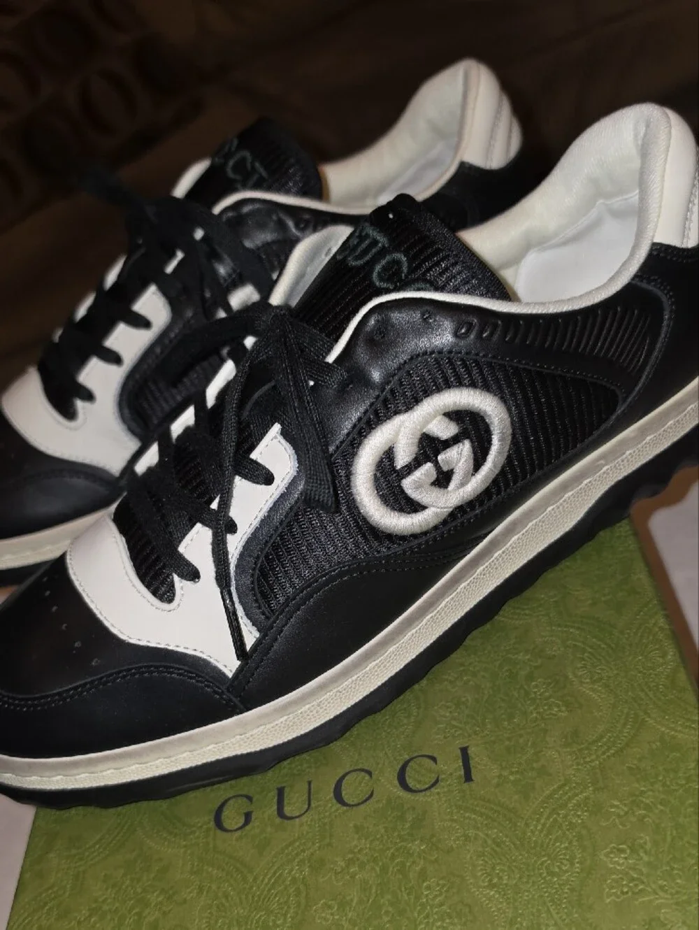 Gucci Black and White Men's Low-Top Sneakers